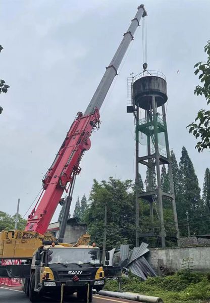 煙囪拆除，水塔拆除