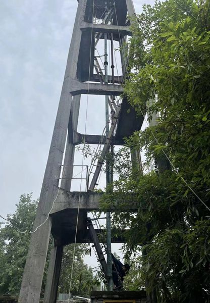 煙囪拆除，水塔拆除