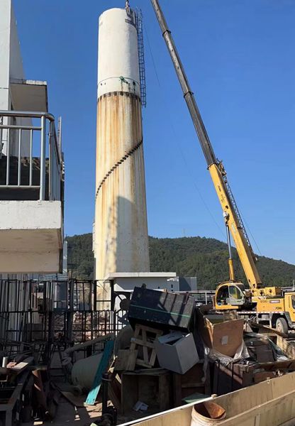 煙囪拆除，水塔拆除