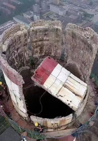 煙囪拆除，水塔拆除